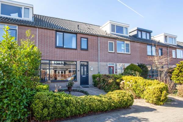Woning Jan de Beyerhof 16 Ouderkerk aan de Amstel