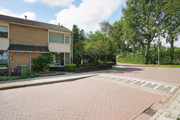Woning Esdoornstraat 73 Oost-Souburg