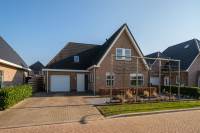 Woning Koarstmoas 19 Surhuisterveen