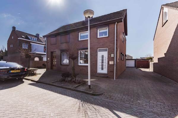 Woning Acaciastraat 10 Kerkrade