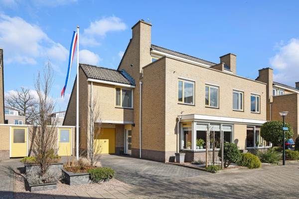 Woning Heliosstraat 105 Apeldoorn