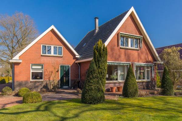 Woning Dorpsstraat 39 Ees