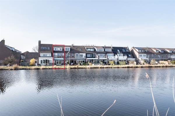 Woning Jacqueline van der Waalsheem 47 Hillegom