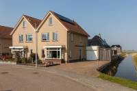 Woning Klaas Taekeslând 10 St.-Annaparochie