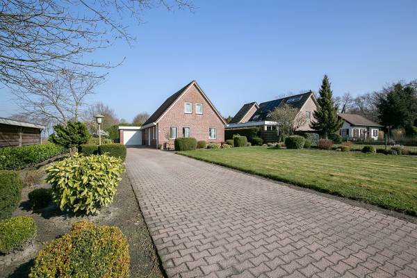 Woning Kanaal A NZ 39 Emmer-Compascuum