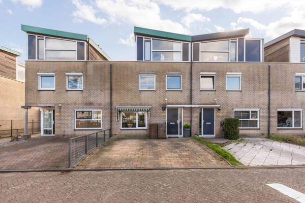 Woning Marowijne 51 Dordrecht