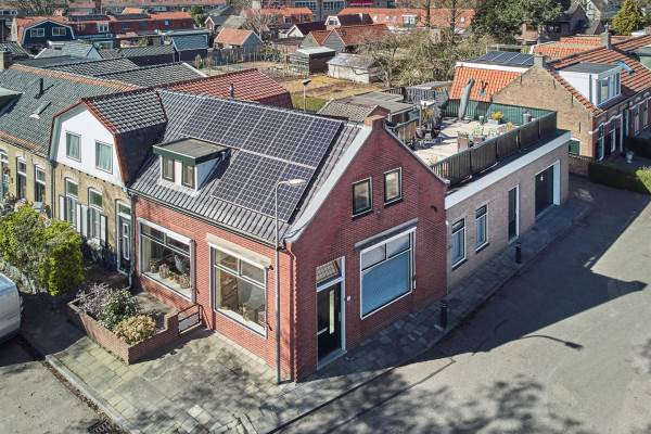 Woning Hofplein 1 Sommelsdijk