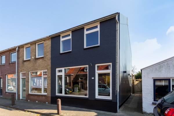 Woning Prins Bernhardstraat 125 Oud-Beijerland