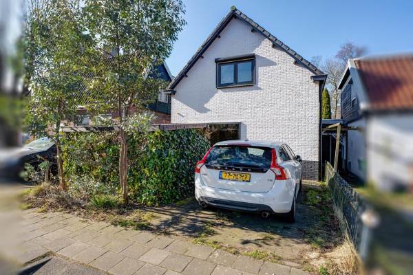 Woning Zuideinde 384 Amsterdam