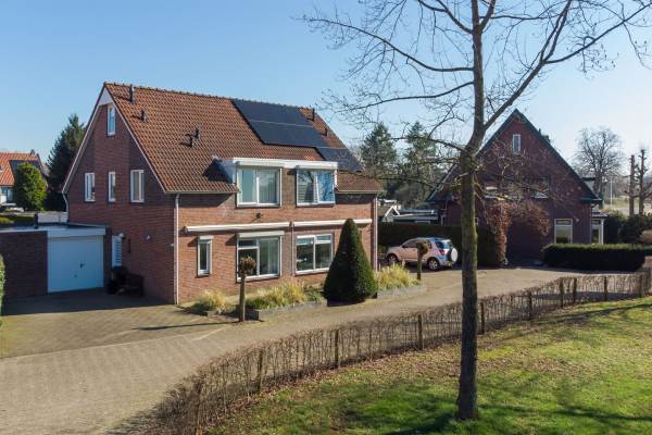 Woning Charley Tooropstraat 15 Doetinchem