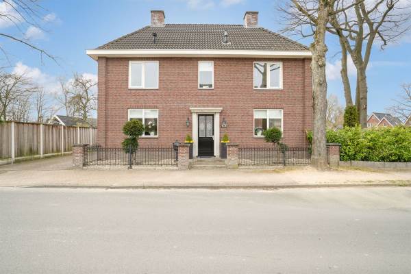 Woning Schipholtstraat 246 Enschede