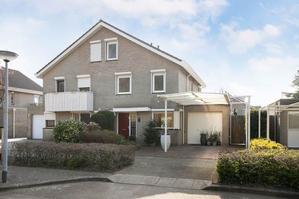 Woning Menuetstraat 63 Almere
