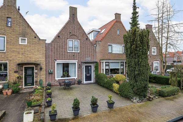 Woning Kerkstraat 19 Volendam