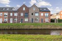 Woning Pruimengaarde 14 Hendrik-Ido-Ambacht