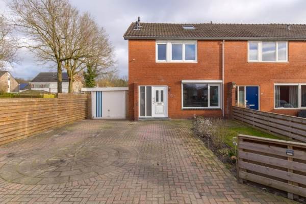 Woning Zanglijster 16 Ter Apel