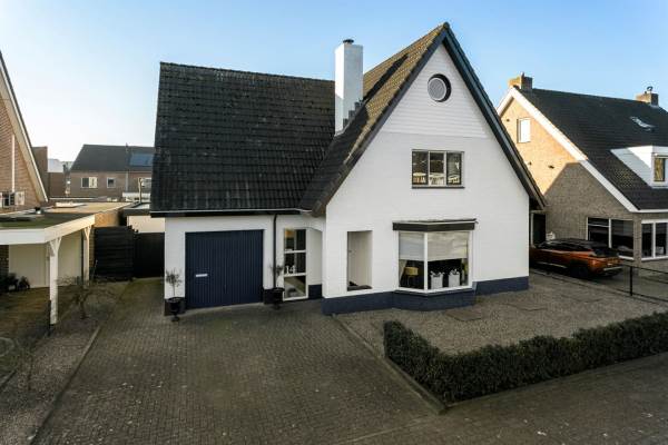 Woning Thorbecke singel 14 Raamsdonksveer