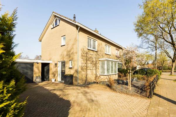 Woning W.J. Bitterstraat 1 Ede