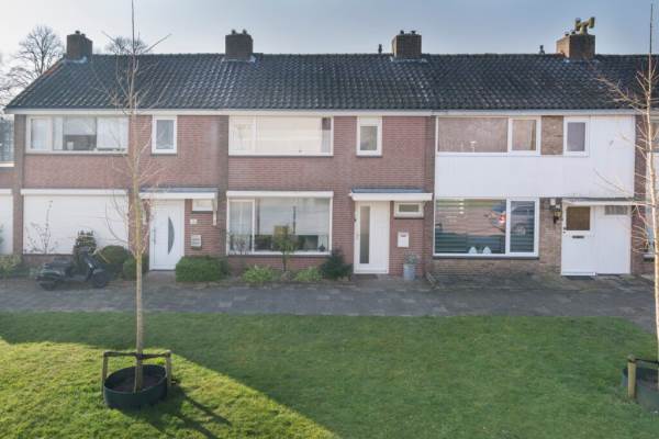 Woning Adriaen van Ostadestraat 5 Roosendaal