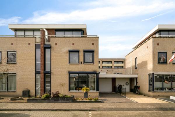 Woning Van Leeuwenhoeklaan 180 Roosendaal