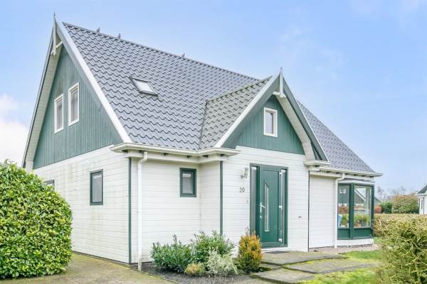 Woning Zuiderdwarsdijk 20 Gasselternijveen