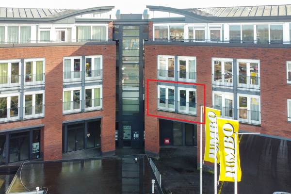 Woning Torenplein 55 Surhuisterveen