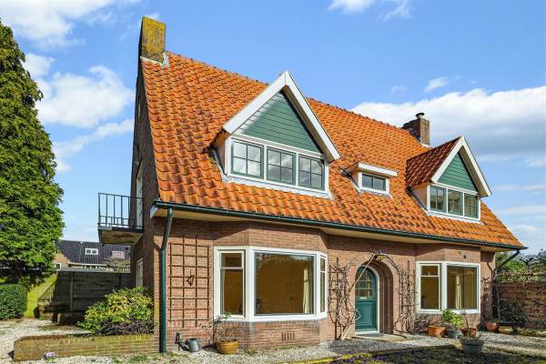 Woning Koningin Emmalaan 30A Bussum