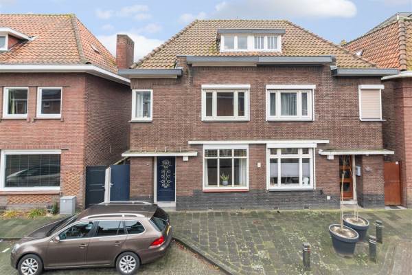 Woning Burgemeester Schoonheijtstraat 60 Roosendaal