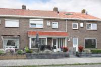 Woning Burgemeester van Suchtelenlaan 18 Urk