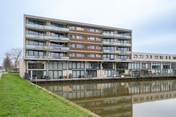 Woning Jacob van Ruysdaelstraat 120 Almere