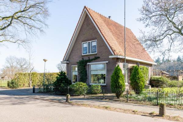 Woning Stationsweg 19 Heino