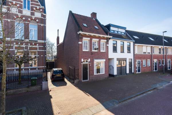 Woning Hoogstraat 94 Roosendaal
