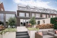 Woning Zuidoever 11 Roelofarendsveen