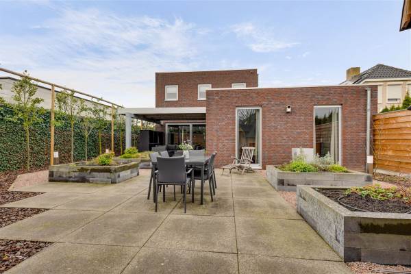Woning Burgemeester Bongaartslaan 4 Heel