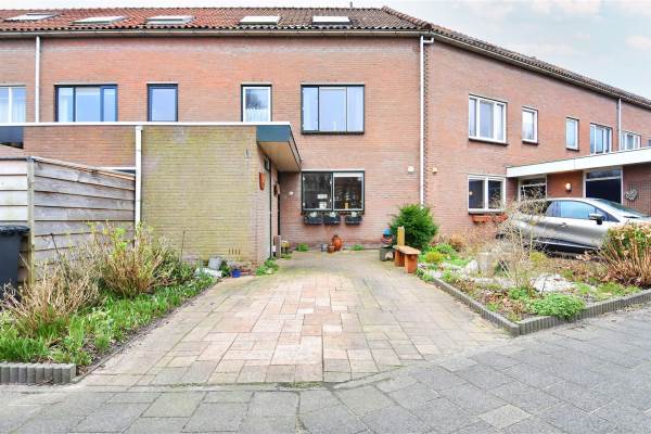 Woning Bereklauw 33 Naaldwijk