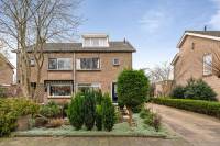 Woning Esdoornlaan 11 ALBLASSERDAM