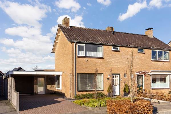 Woning J.M. de Bruijnstraat 61 Goor