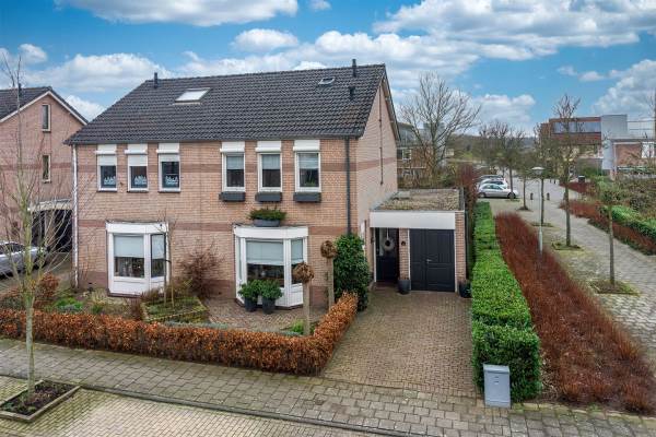Woning Meidoornlaan 48 Tegelen
