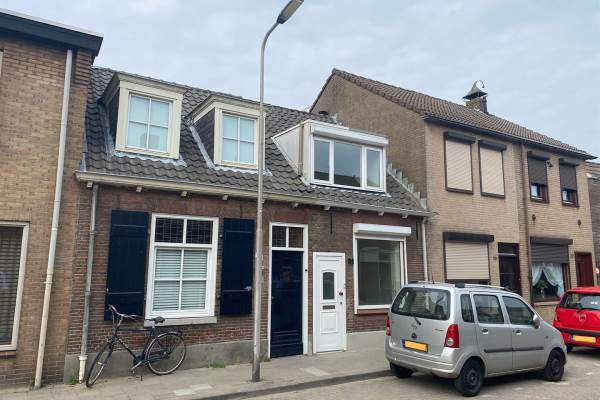 Woning Van Hogendorpstraat 31 Tilburg