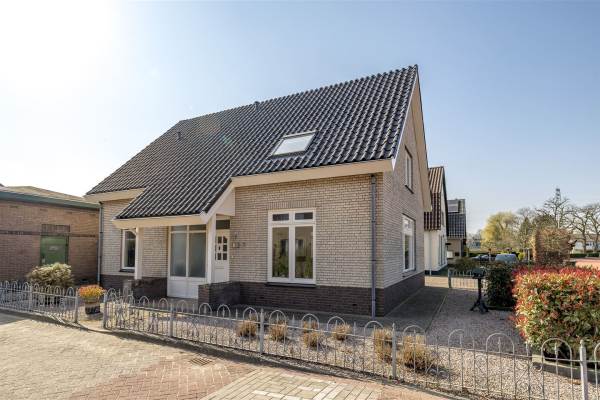Woning Visstee 2 Elst (GE)