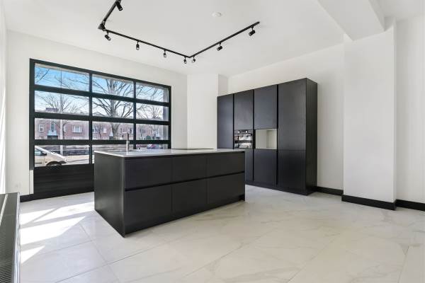 Woning Loosduinseweg 1079 Den Haag