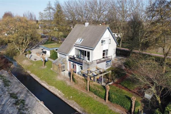Woning Stougjesdijk 235 Oud-Beijerland