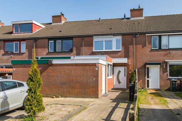 Woning Oostzeestraat 182 Lelystad