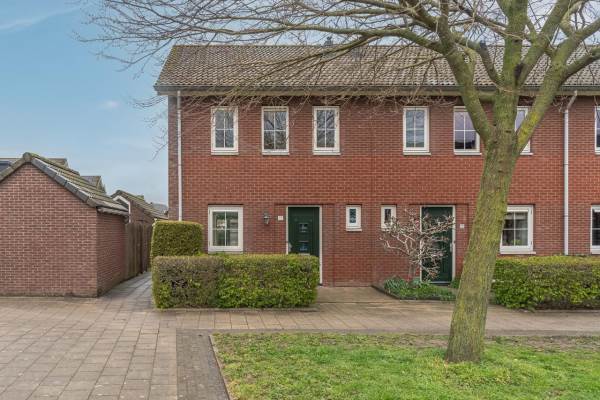 Woning Pampagras 15 HOUTEN