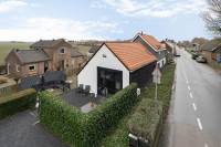 Woning Middelsluissedijk WZ 16 Numansdorp