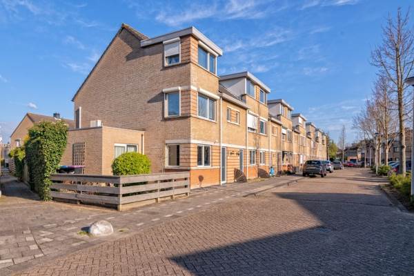 Woning Anke Servaesstraat 74 SPIJKENISSE