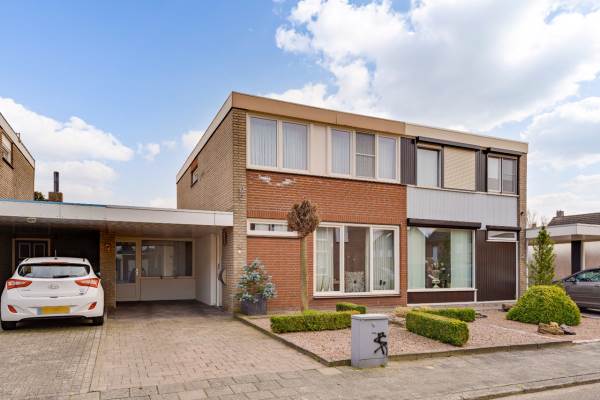 Woning Klaproosstraat 4 Roggel