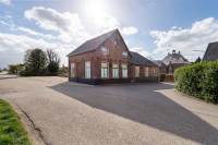 Woning Kerkstraat 1 Alphen (GE)