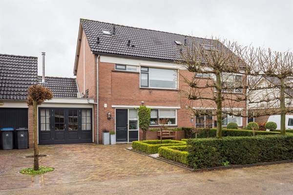 Woning Hiernstraat 19 Waardenburg