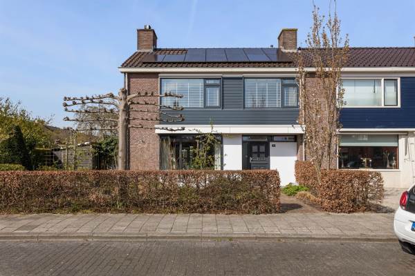 Woning Scandinaviëlaan 68 Emmeloord - Oozo.nl