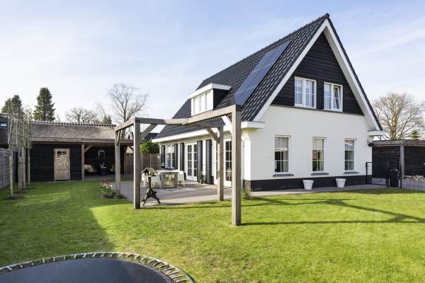 Woning Beusebergerweg 3a Holten